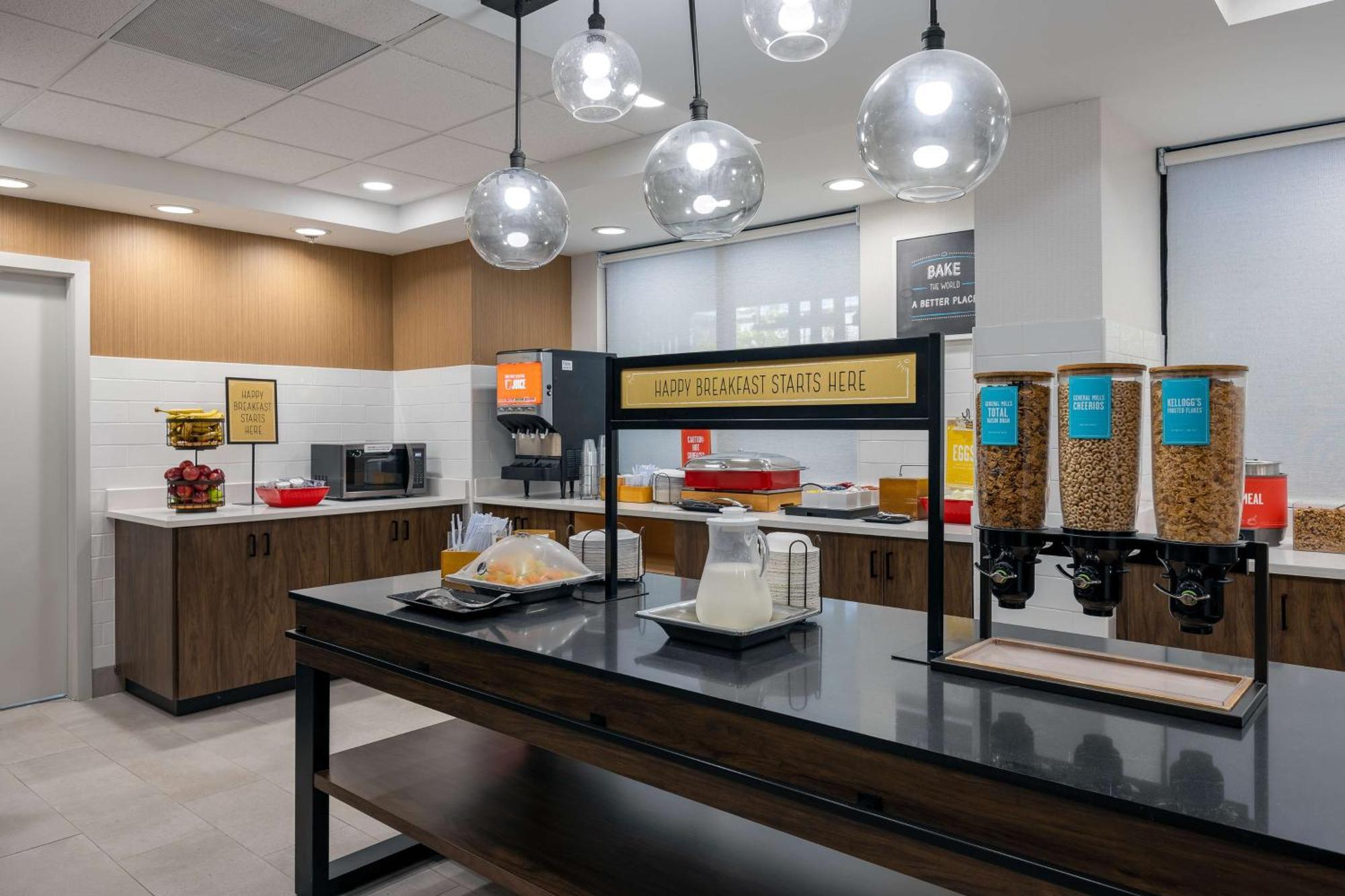 Hampton Inn & Suites Alpharetta Roswell Екстериор снимка